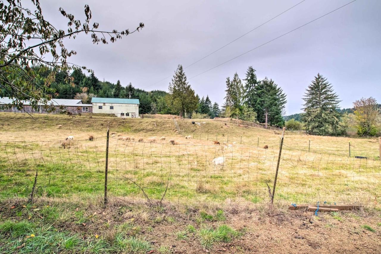 Quaint Coquille Getaway Near Beaches And Parks! Luaran gambar