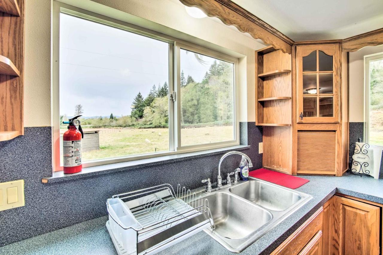 Quaint Coquille Getaway Near Beaches And Parks! Luaran gambar